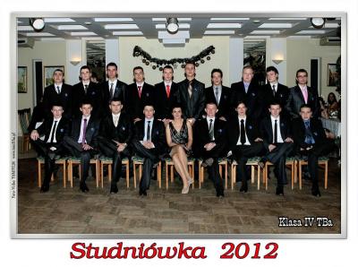 studniowka2012klasaivtba.jpg