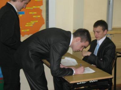 matura2012m8.jpg